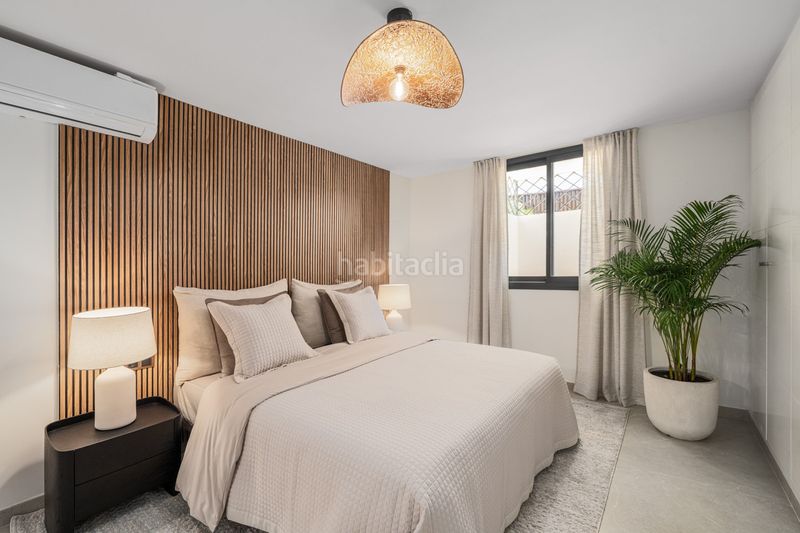 Foto 1b3d1d42-5bd5-4afa-a9de-4333148d5012. Casa adossada a Las Brisas Marbella