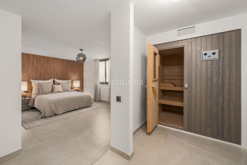 Foto f7b55f84-15c1-4f96-873b-e929b2e75546. Casa adossada a Las Brisas Marbella