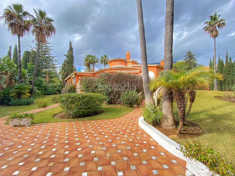 Foto 16a35e18-c0b1-4b9d-847d-ed0e3b3c8acb. Casa adossada amb aparcament a Sierra Blanca Marbella