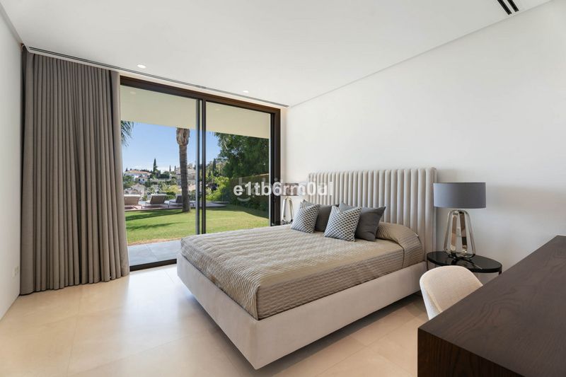 Foto 6a6be194-c1f8-4707-a330-6c8e5474a711. Casa adossada a La Quinta Benahavís