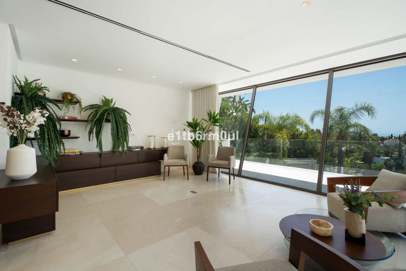 Foto 7bab211f-e2c3-4279-8375-27170c431985. Casa adossada a La Quinta Benahavís