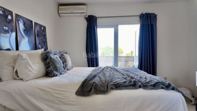Foto aa729c21-170f-42dc-95a8-9b65a1d83848. Casa adosada en Las Brisas Marbella