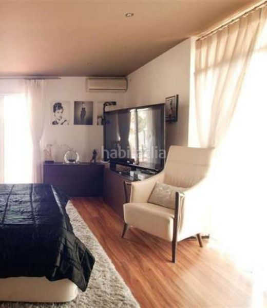 Foto 539de515-91be-4447-b39d-d7348d9dba64. Casa adossada amb aparcament a Las Brisas Marbella