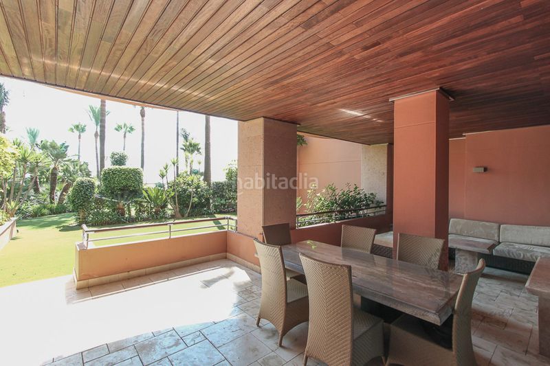 Foto 4522ae38-ae61-48e1-aada-855c7b7febc5. Piso en Puerto Banús Marbella