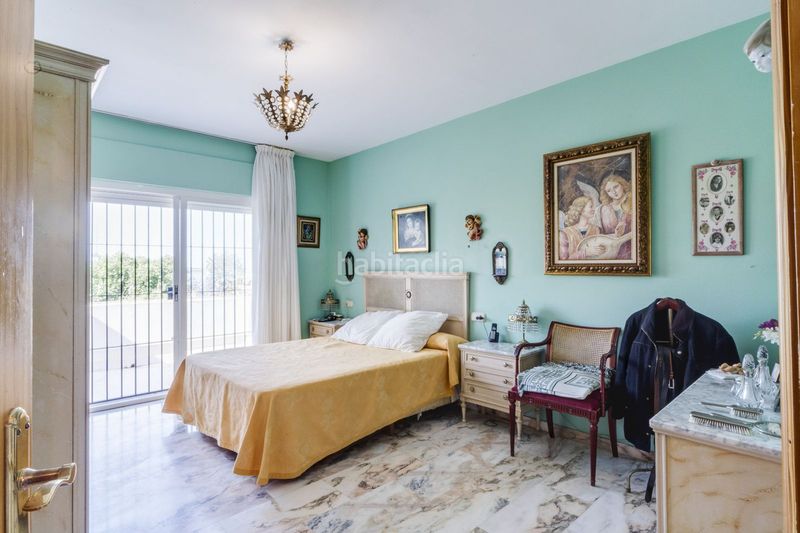 Foto b4e26ec4-5620-4f7f-91bd-ad85a41106bf. Casa adossada amb aparcament a Casco Antiguo Marbella