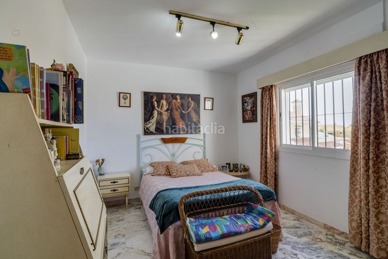 Foto d333fe07-6a22-4d86-bf34-4e888db62c32. Casa adossada amb aparcament a Casco Antiguo Marbella