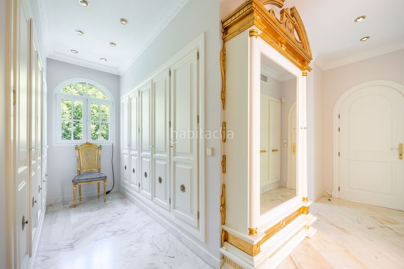 Foto 40766775-88e4-4352-8c9f-a0f954a9f5b6. Casa adossada a La Carolina - Guadalpín Marbella