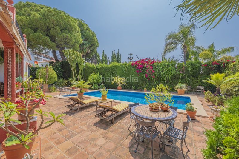 Foto cdb8aa49-7187-4bf6-b65c-6c0654baac65. Casa adossada a Casco Antiguo Marbella
