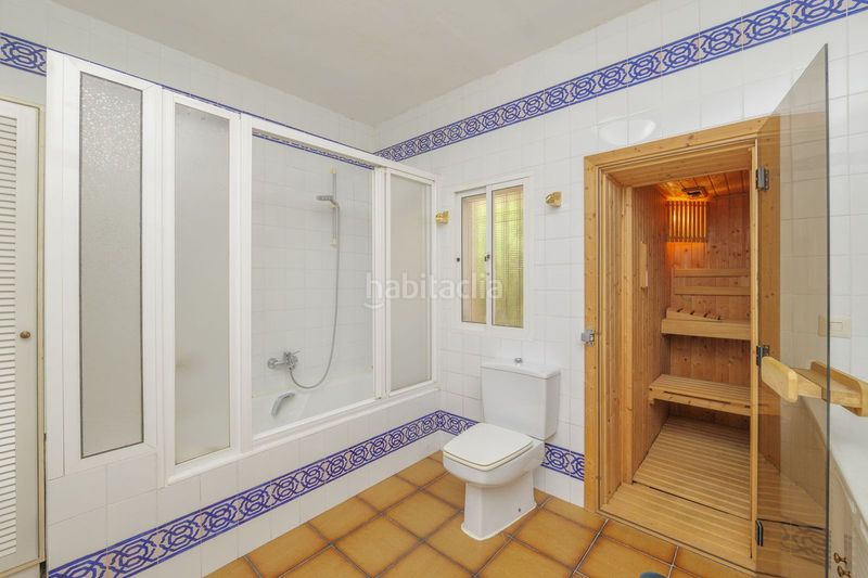 Foto f1aad1aa-fb05-470b-b996-aded379348f6. Casa adossada a Casco Antiguo Marbella