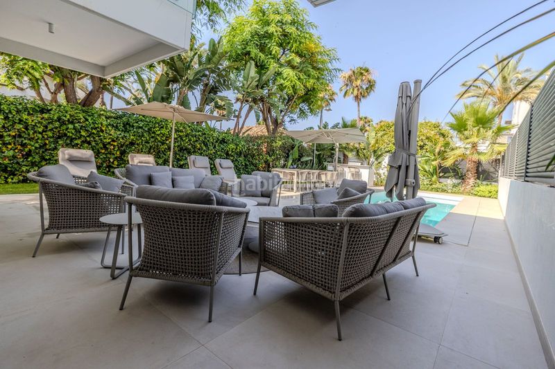 Foto cf6a3a82-b947-438d-9766-58c6434fca92. Casa adossada amb aparcament a Puerto Banús Marbella