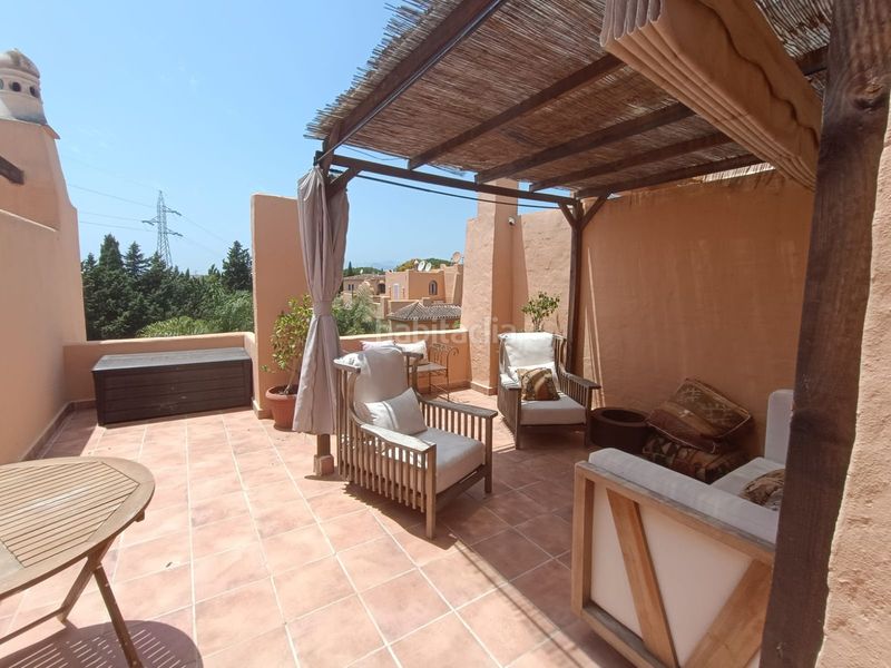 Foto a084e8f3-2904-4357-bfac-c8c70aecc730. Casa adossada a Sierra Blanca Marbella