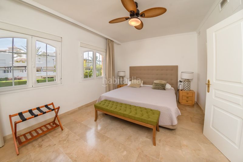 Foto af9f9575-d489-4c2d-81b2-165b05183840. Casa adossada a Sierra Blanca Marbella