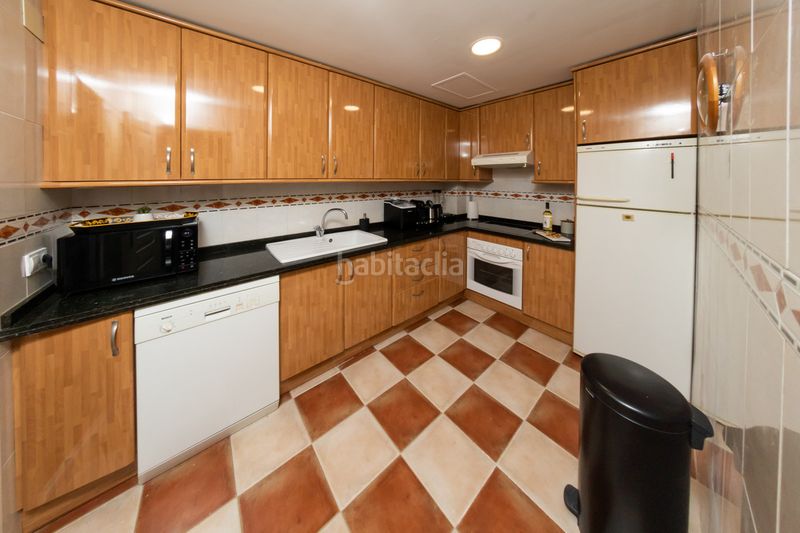 Foto afefd094-43dd-45f7-a9ba-e69a0ee5f4fc. Casa adossada a Sierra Blanca Marbella