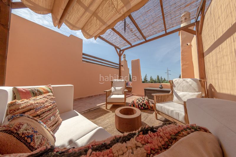 Foto ea01e2ca-3323-415c-b824-babb39649e9c. Casa adossada a Sierra Blanca Marbella