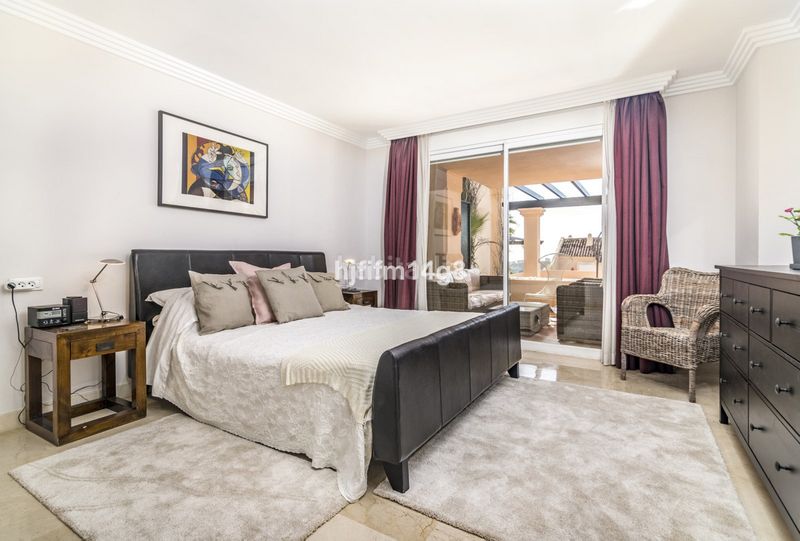 Foto e86d030b-bc92-4ae5-97bb-33267629c02d. Pis a Las Brisas Marbella
