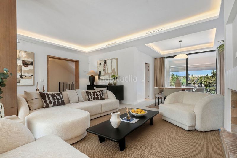 Foto c407faa3-0c46-4c9e-bea4-bc172cdcf421. Casa adossada a Las Brisas Marbella