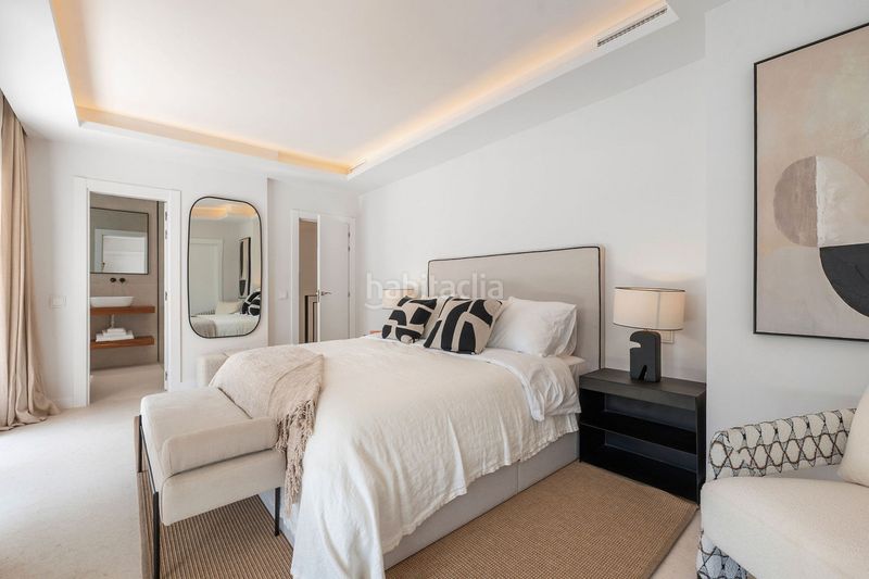 Foto d29cf91c-59b6-438a-9265-24950343a36a. Casa adossada a Las Brisas Marbella