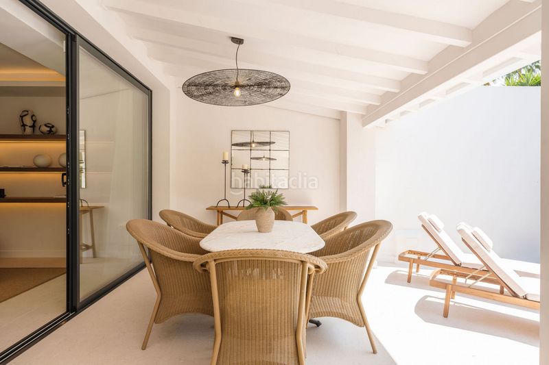 Foto f2f73309-f293-4723-999b-d4c0992183b9. Casa adossada a Las Brisas Marbella