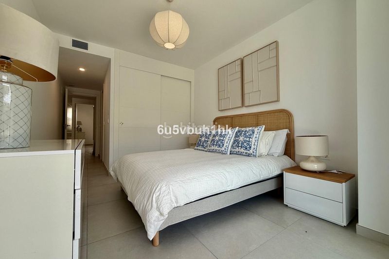 Foto 2b423455-33bd-4449-bbe0-b089a5a0116c. Piso en Elviria Marbella