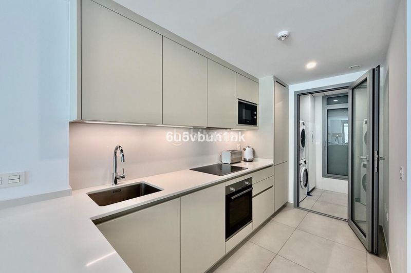 Foto b2d0a627-6228-4f85-9e6f-a00136017eb8. Piso en Elviria Marbella