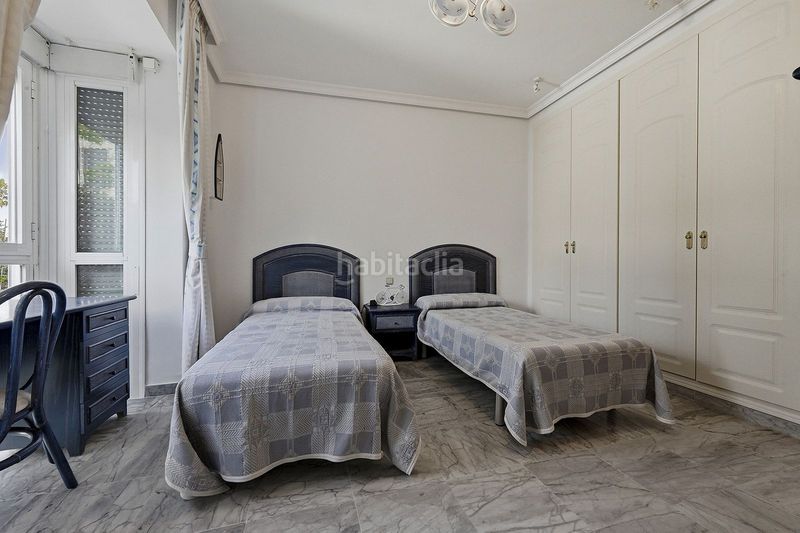 Foto eec1325b-4c1d-44a8-a28d-c132967b9f48. Casa adossada amb aparcament a bahía de Marbella Marbella