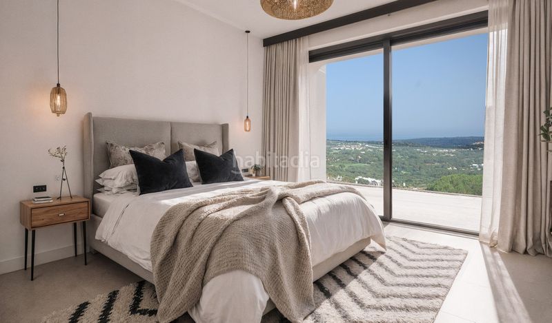 Foto ab4f5584-0799-44f7-bf60-7658ba245053. Casa adossada a Sotogrande alto Sotogrande