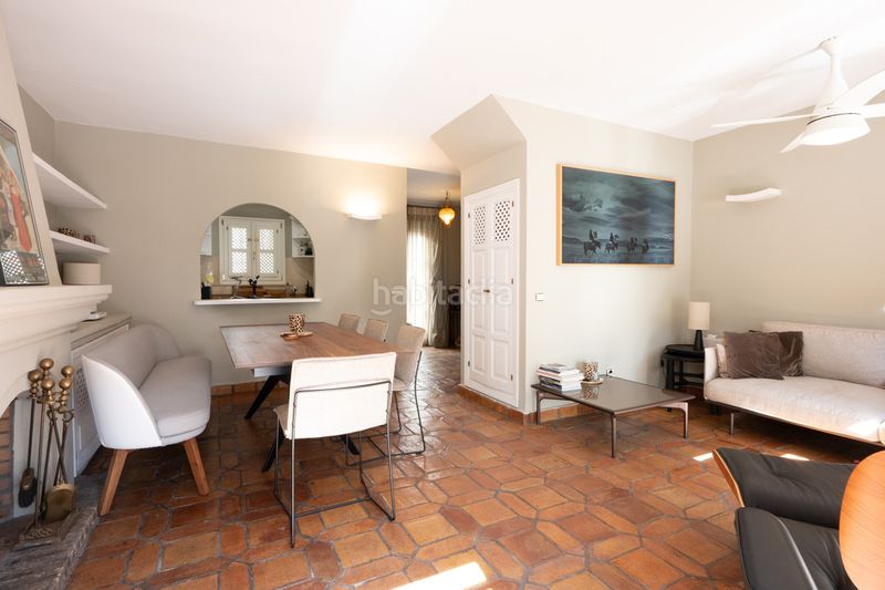 Foto 20d217ad-4995-422c-8b91-2c646e3ea65a. Casa adossada a La Carolina - Guadalpín Marbella