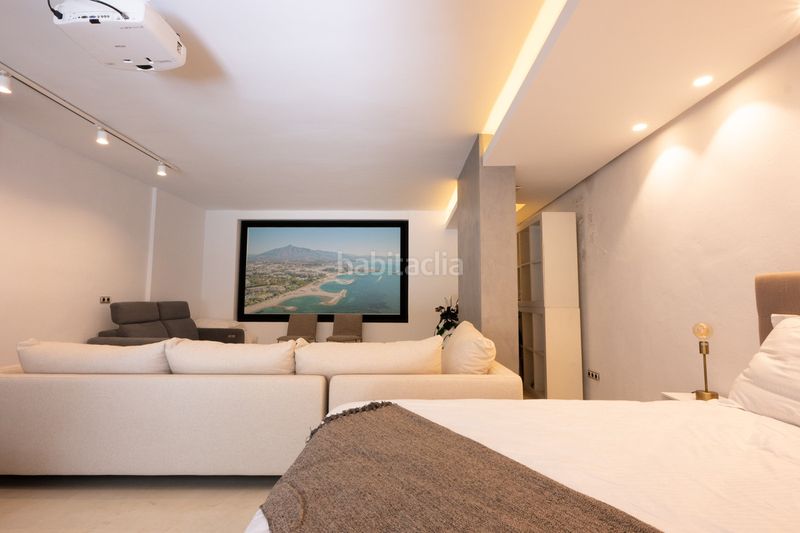 Foto 2b57c838-3409-45d3-a65a-54f457535a63. Casa adossada a La Carolina - Guadalpín Marbella