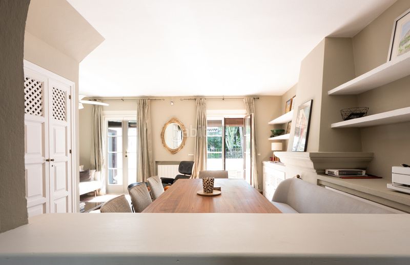 Foto cda9aa3a-c25d-48f0-9610-27e9cbce3d0b. Casa adossada a La Carolina - Guadalpín Marbella