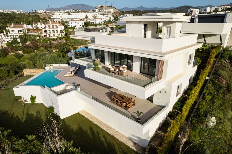 Foto ae86f824-8d5d-45f3-9af6-81b331a91f25. Casa adossada a Centro Estepona