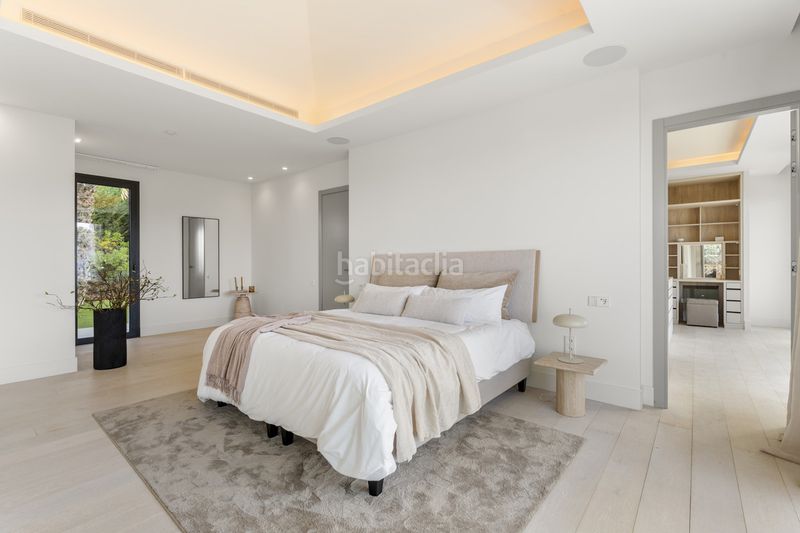 Foto bec0122b-f08b-4cc7-98d0-a3f6a27e1deb. Casa adossada a Centro Estepona