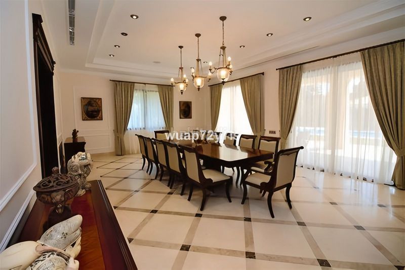 Foto 1d0f01b2-c884-48b9-a824-f7bc216897e2. Casa adossada amb aparcament a Guadalmina Baja Marbella