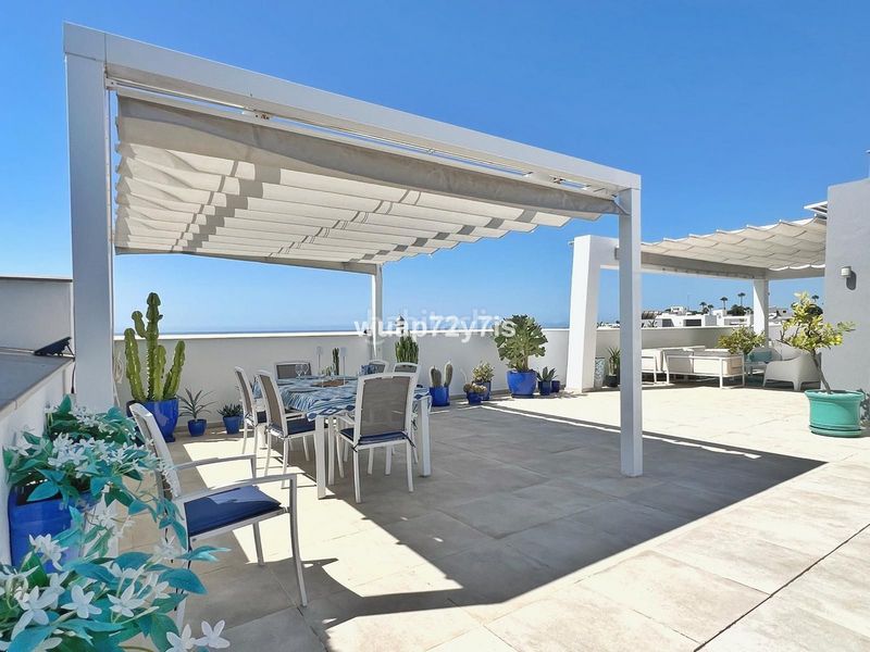 Foto 95e950dd-b68d-4785-87e3-e8b891d4aae5. Àtic a Centro Estepona