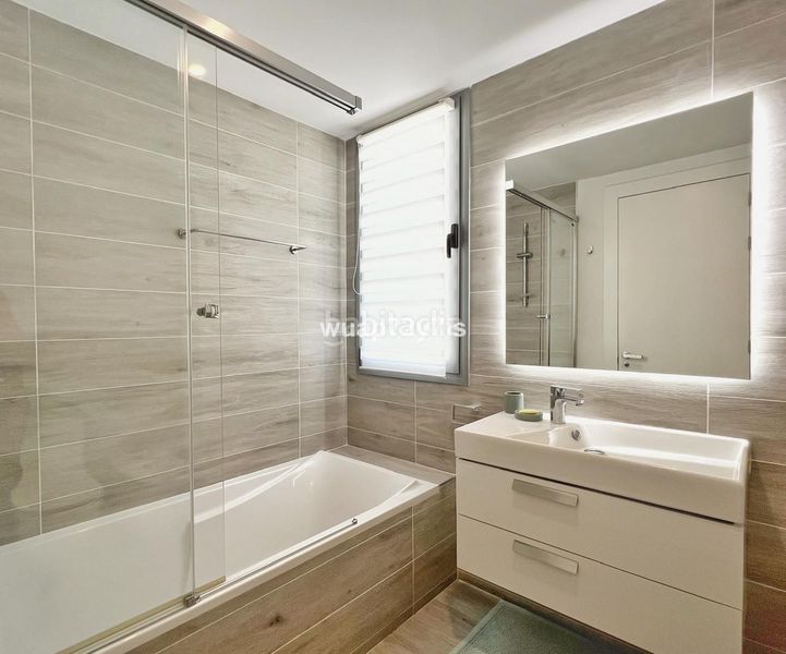 Foto f38e076b-64be-4cb1-b963-78d6692dd5d8. Àtic a Centro Estepona