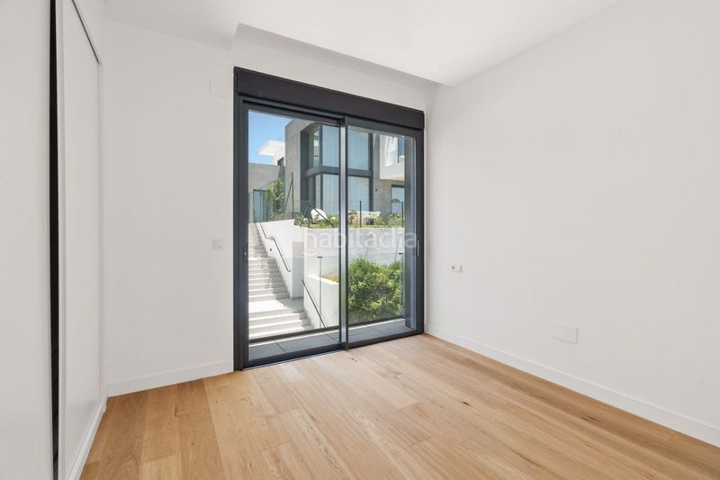 Foto 3a4becf3-dd01-4171-913a-be2206d81395. Casa adossada a Río Real Marbella