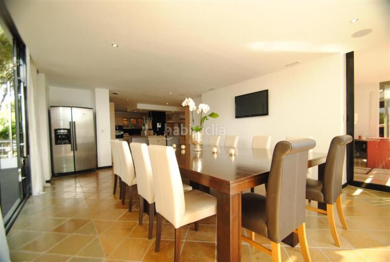 Foto 002aa119-090c-46d0-a991-dce1790435b5. Casa adossada amb aparcament a Cabopino - Artola Marbella