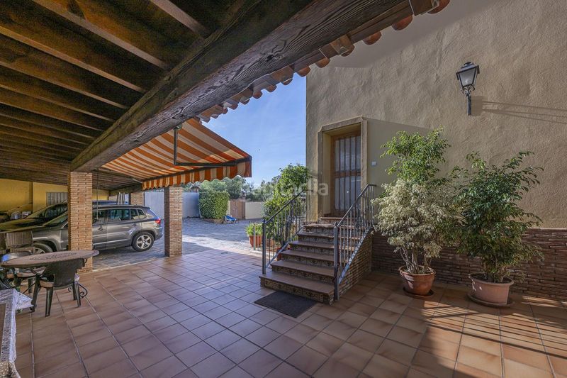 Foto a569b0e5-6718-4ef9-9316-f64e65e5d5d1. Reihenhaus mit parking in La Quinta Benahavís