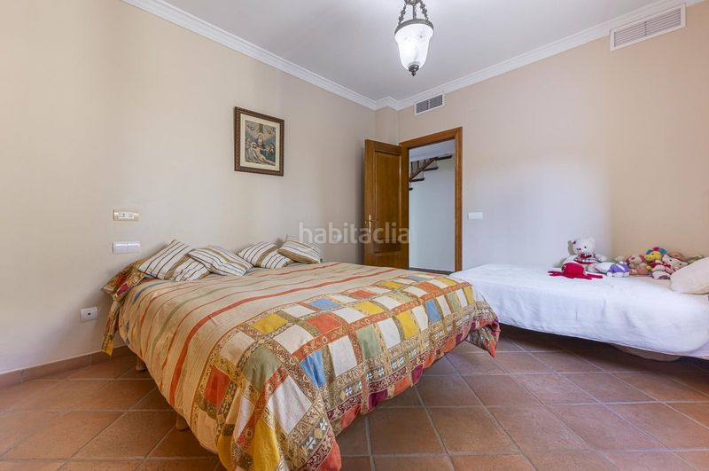 Foto fdfd5d2f-88ba-4033-a784-42c404b523a9. Reihenhaus mit parking in La Quinta Benahavís