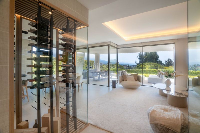 Foto e3c0c4c7-8748-467f-983f-9e047dada241. Casa adosada en Las Brisas Marbella