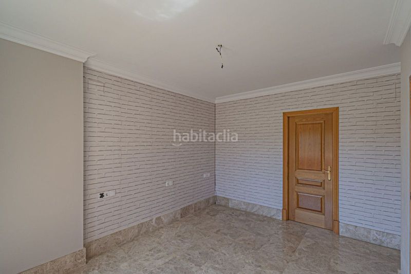 Foto cc7efc9d-999b-40d0-b9b9-d2bc4b5eb971. Casa adossada a Casco Antiguo Marbella