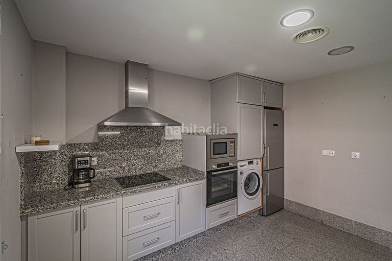 Foto e685c4d1-85e0-4b79-8e45-455e126e0be2. Casa adossada a Casco Antiguo Marbella
