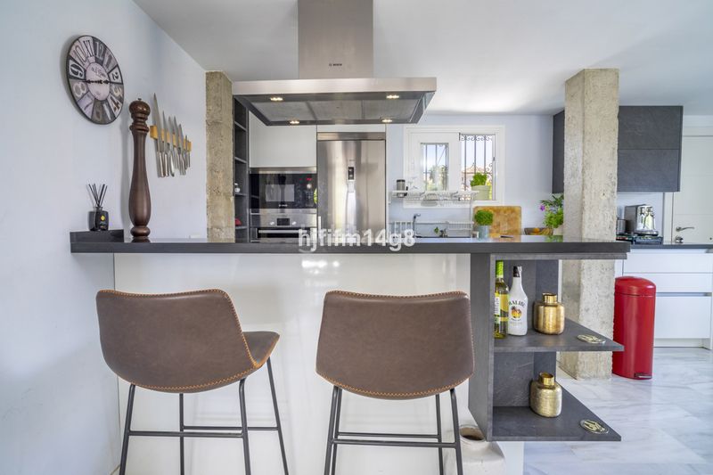 Foto 03d0cedc-e8ac-48de-85a4-df32add23346. Casa adossada a Las Brisas Marbella
