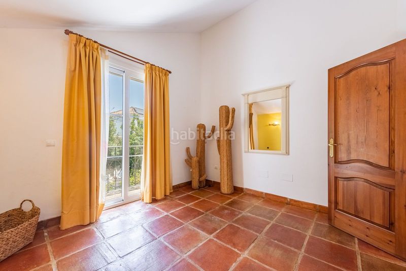 Foto a3d58a84-61be-4778-a24e-7c1230e05f44. Casa adosada en Istán