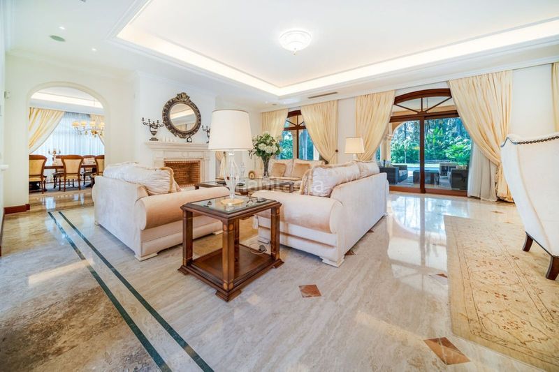 Foto 3d0edf08-7f4d-46ce-938a-7b37d8c48e90. Casa adossada amb aparcament a Guadalmina Baja Marbella