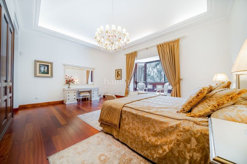 Foto a5dce236-f463-4743-8527-31183ac3c500. Casa adossada amb aparcament a Guadalmina Baja Marbella