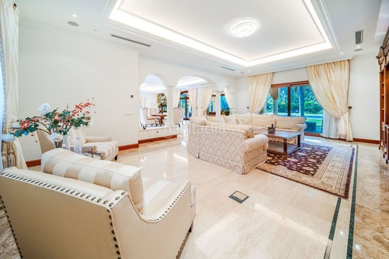 Foto dc2d60a9-558e-43e0-bc0a-78614b09a751. Casa adossada amb aparcament a Guadalmina Baja Marbella