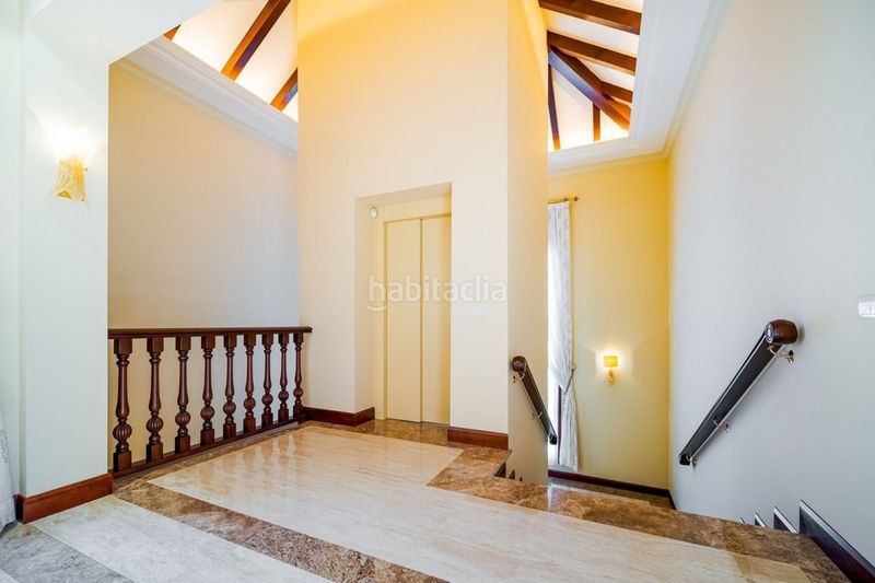 Foto eeb33e25-82ec-4805-9f42-04f97b4d201b. Casa adossada amb aparcament a Guadalmina Baja Marbella
