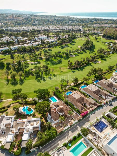 Foto 68a0199c-5658-4743-90eb-6dd3de3a6235. Casa adosada en Aloha Marbella