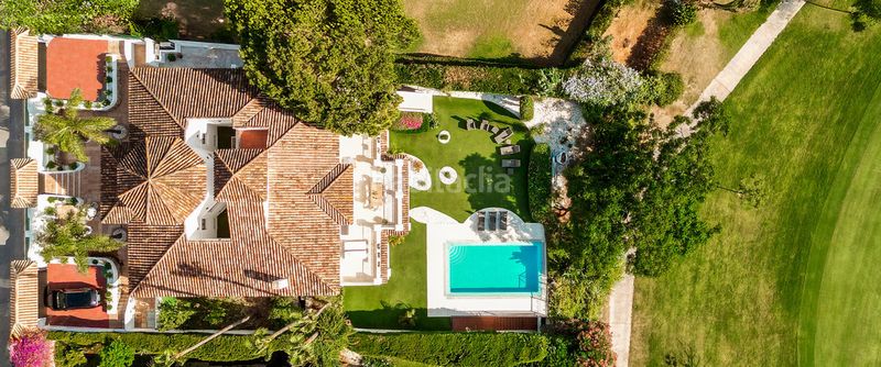 Foto a5ebb92f-e778-450c-a763-390b509ff031. Casa adosada en Aloha Marbella