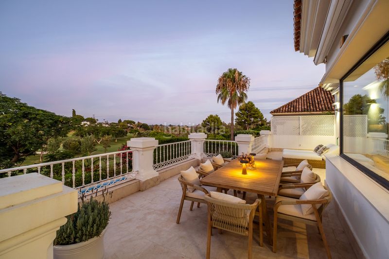Foto f8e10118-8ee7-4431-8bec-45f5a73d2c9e. Casa adosada en Aloha Marbella